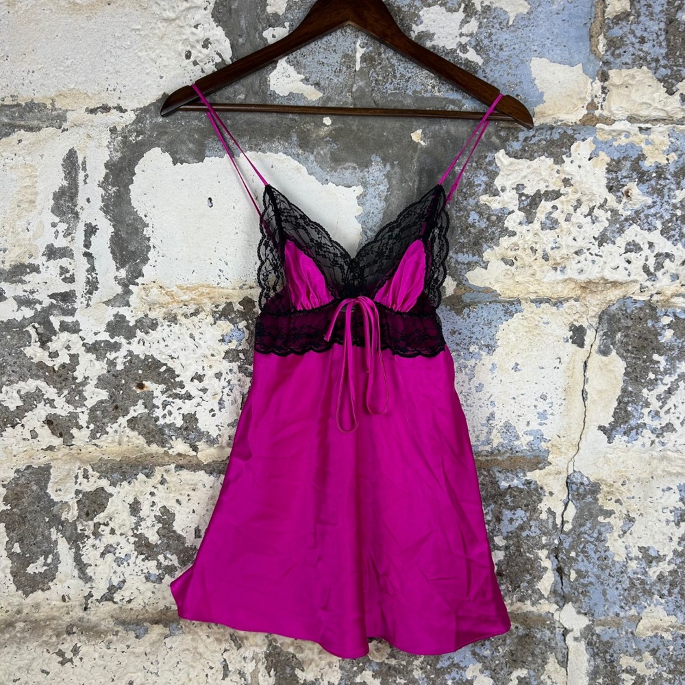 Victoria's Secret Babydoll Slip Pink Excellent Lace Satin V-Neck Tie Women S